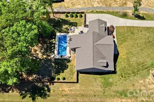 2008 McCollum Oaks Ln, Monroe, NC 28110 - Photo 1