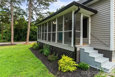 101 Fairview Street, Clover, SC 29710 - Photo 2