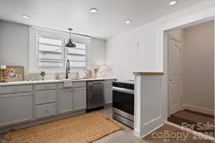 101 Fairview St, Clover, SC 29710 - Photo 14