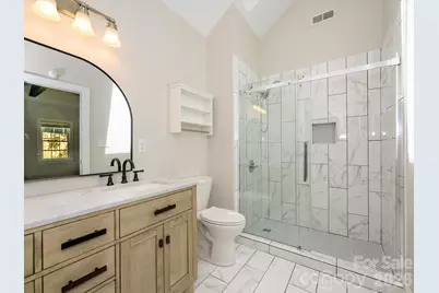 1929 Mecklenburg Avenue, Charlotte, NC 28205 - Photo 22
