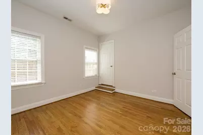 1929 Mecklenburg Avenue, Charlotte, NC 28205 - Photo 18