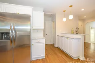 1929 Mecklenburg Ave, Charlotte, NC 28205 - Photo 12