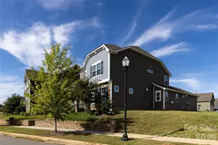 11440 Westbranch Pkwy, Davidson, NC 28036 - Photo 4