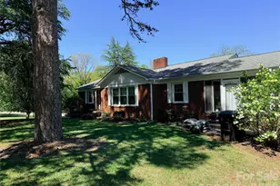 261 Old Caroleen Rd, Forest City, NC 28043 - Photo 2