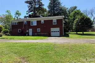 261 Old Caroleen Rd, Forest City, NC 28043 - Photo 36