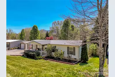 233 Fourth Street, Waynesville, NC 28786 - Photo 2