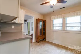 703 Dellinger Rd, Shelby, NC 28152 - Photo 8