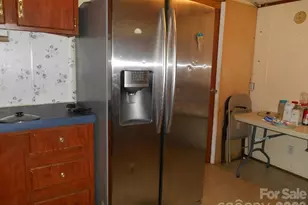 2184 Stove Dr, Newton, NC 28658 - Photo 14