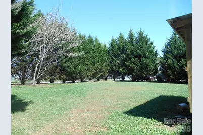 2184 Stove Drive, Newton, NC 28658 - Photo 4