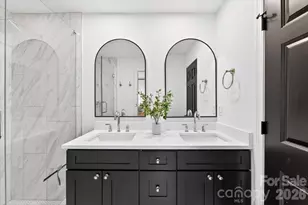 1226 Mockingbird Ln, Charlotte, NC 28209 - Photo 30