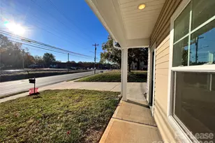 574 N Broad St, Mooresville, NC 28115 - Photo 2