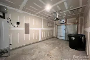 574 N Broad St, Mooresville, NC 28115 - Photo 32