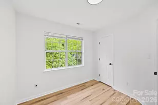8413 Woodford Bridge Dr, Charlotte, NC 28216 - Photo 20