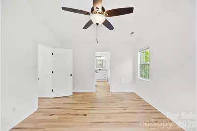 8413 Woodford Bridge Drive, Charlotte, NC 28216 - Photo 22