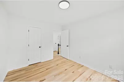 8413 Woodford Bridge Drive, Charlotte, NC 28216 - Photo 18