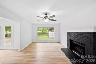 8413 Woodford Bridge Drive, Charlotte, NC 28216 - Photo 8