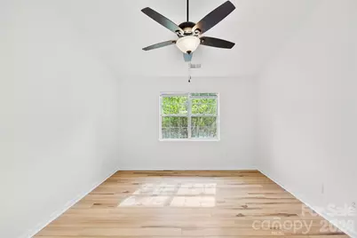 8413 Woodford Bridge Drive, Charlotte, NC 28216 - Photo 24