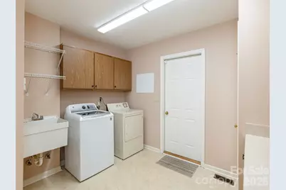 504 Crooked Creek Road, Hendersonville, NC 28739 - Photo 22