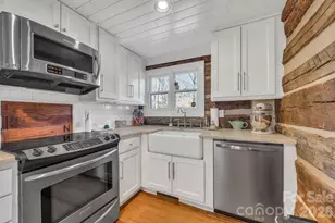 572 Skyland View Dr, Blowing Rock, NC 28605 - Photo 20