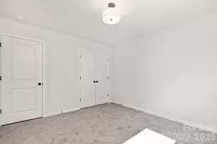 3009 Sloan Dr, Charlotte, NC 28208 - Photo 14