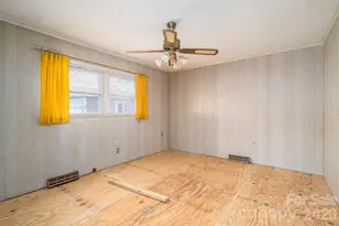 7448 W Nc 27 Hwy, Vale, NC 28168 - Photo 14