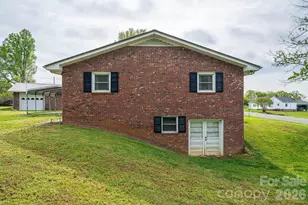 7448 W Nc 27 Hwy, Vale, NC 28168 - Photo 38