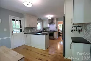 14040 Hackamore Dr, Matthews, NC 28105 - Photo 8