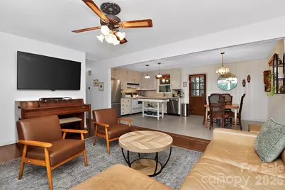 3231 Harrow Place, Charlotte, NC 28205 - Photo 4