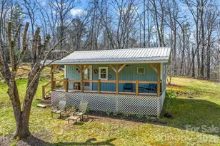 54 S Kimiko Ln, Balsam Grove, NC 28708 - Photo 2