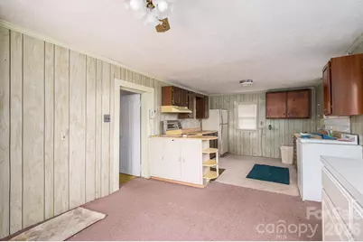 7440 W Nc 27 Highway, Vale, NC 28168 - Photo 12