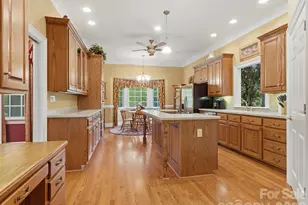 1215 Rosa Dr, Monroe, NC 28112 - Photo 16