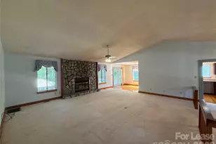 13930 Idlewild Rd, Matthews, NC 28105 - Photo 2