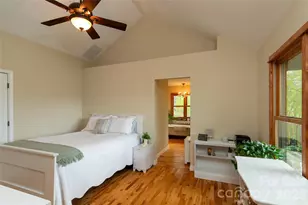 219 Sandalwood Dr, Whittier, NC 28789 - Photo 16