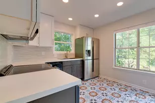 9006 St Thomas Ln, Charlotte, NC 28277 - Photo 6