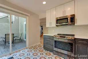 9006 St Thomas Ln, Charlotte, NC 28277 - Photo 10