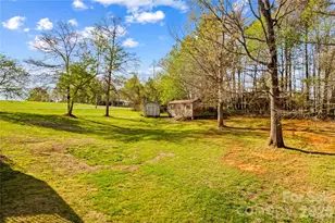 105 Saddlewood Ln, Statesville, NC 28625 - Photo 36