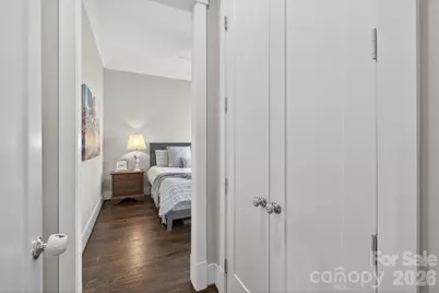 328 Melbourne Court, Charlotte, NC 28209 - Photo 24