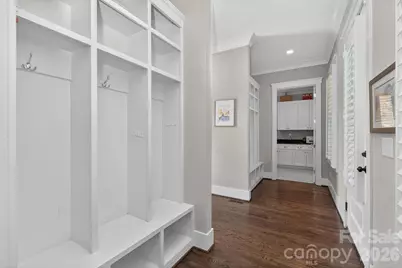 328 Melbourne Court, Charlotte, NC 28209 - Photo 28