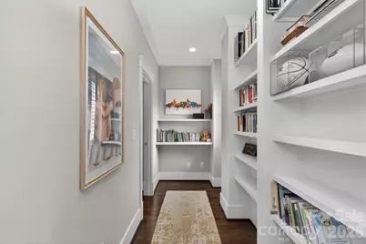 328 Melbourne Court, Charlotte, NC 28209 - Photo 36