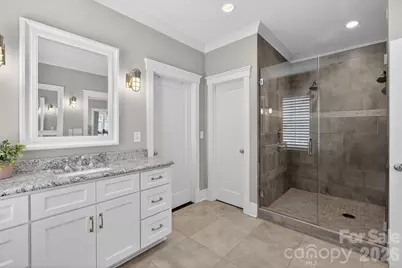 328 Melbourne Court, Charlotte, NC 28209 - Photo 32