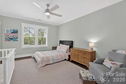 328 Melbourne Court, Charlotte, NC 28209 - Photo 36