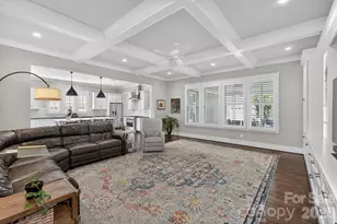 328 Melbourne Ct, Charlotte, NC 28209 - Photo 20