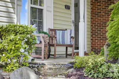 809 Rock Lake Glen, Fort Mill, SC 29715 - Photo 4