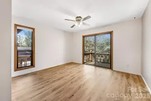 521 Courtwood Ln, Hendersonville, NC 28739 - Photo 16