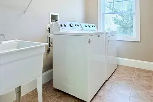 4 Cottage Ct, Asheville, NC 28801 - Photo 34