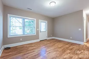 4 Cottage Ct, Asheville, NC 28801 - Photo 38