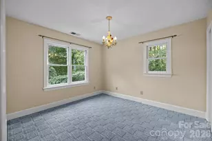 230 N Brackenbury Ln, Charlotte, NC 28270 - Photo 24
