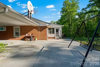 5635 June Lane, Winston Salem, NC 27127 - Photo 36