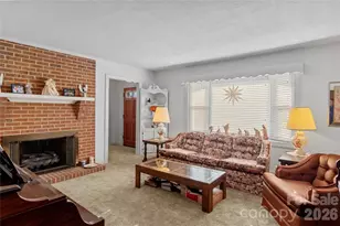 5635 June Ln, Winston Salem, NC 27127 - Photo 6