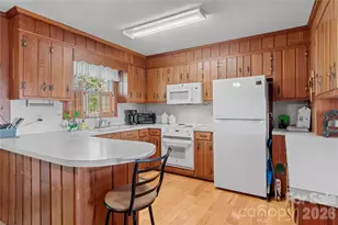 5635 June Ln, Winston Salem, NC 27127 - Photo 12